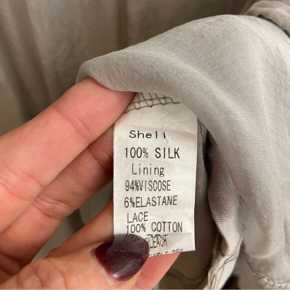 Ladies H Trend Silk Grey Asymmetrical Hem Blouse Size Small Made in Italy - Picture 7 of 13